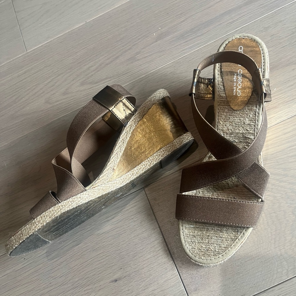 Andre Assous Dalmira Espadrilles